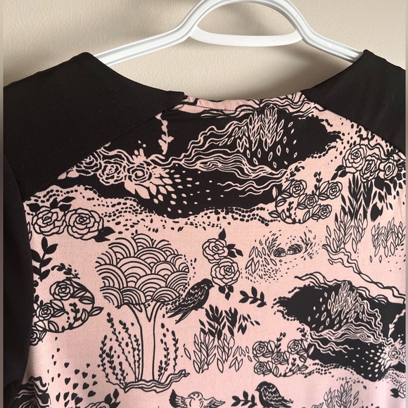 Ricki’s woman’s blouse pullover top polyester spandex pink birds flowers tree - Picture 5 of 9